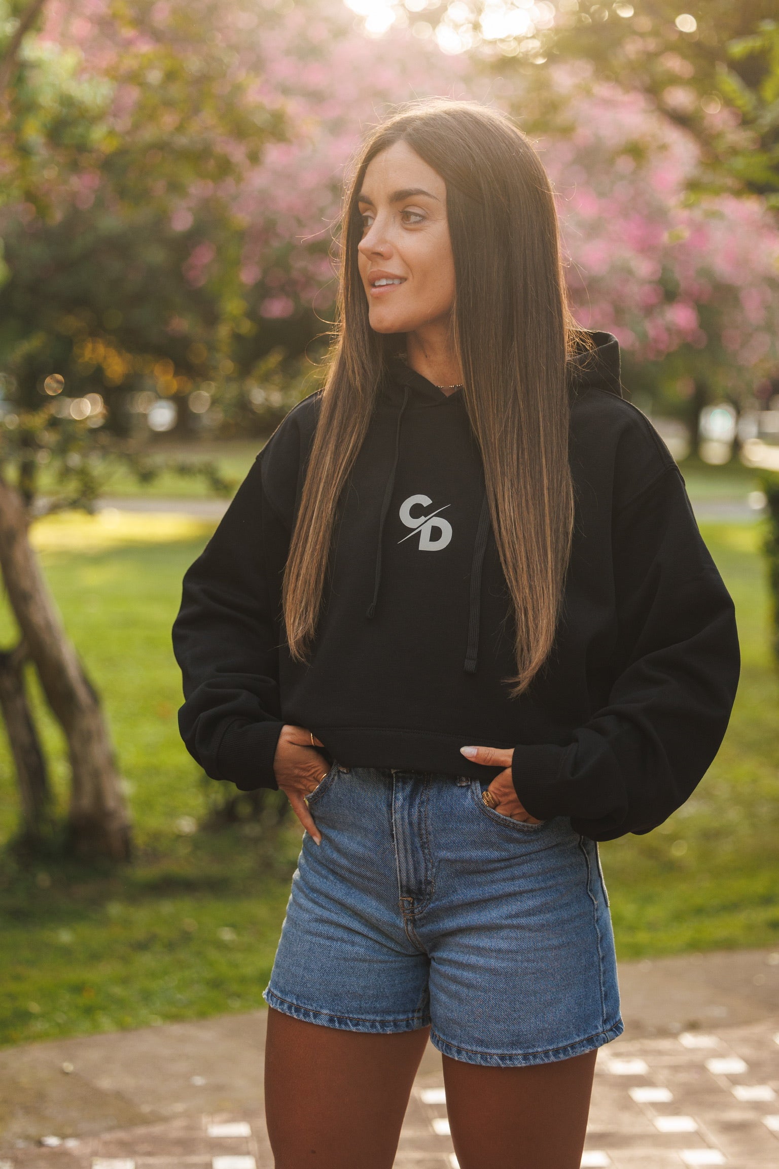 SUDADERA CROPTOP CD REFLECTANTE