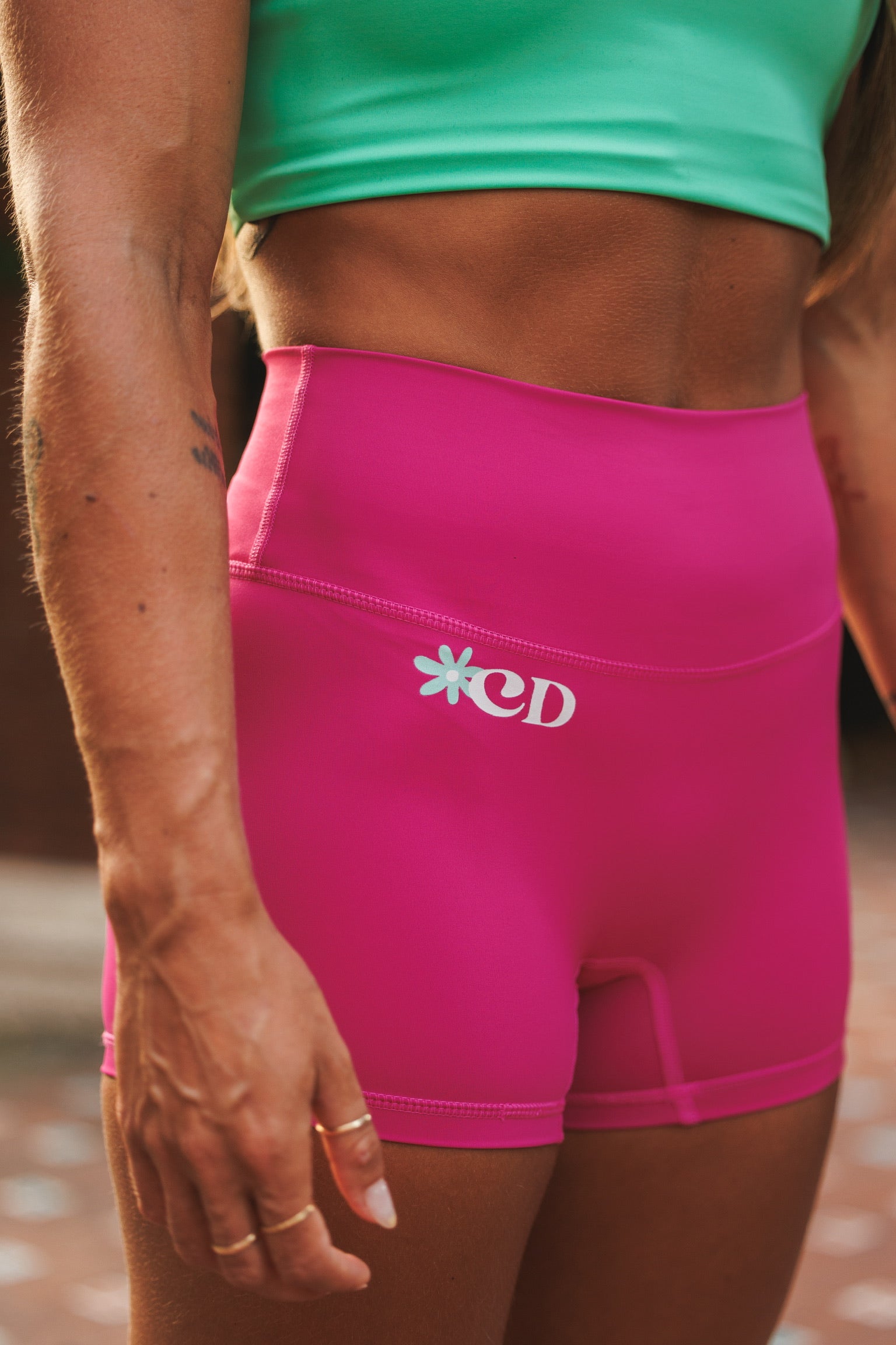 PANTALON CORTO 8cm ROSA