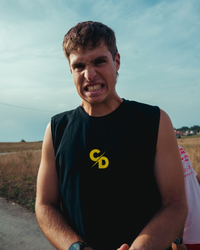 camiseta sin mangas black and yellow